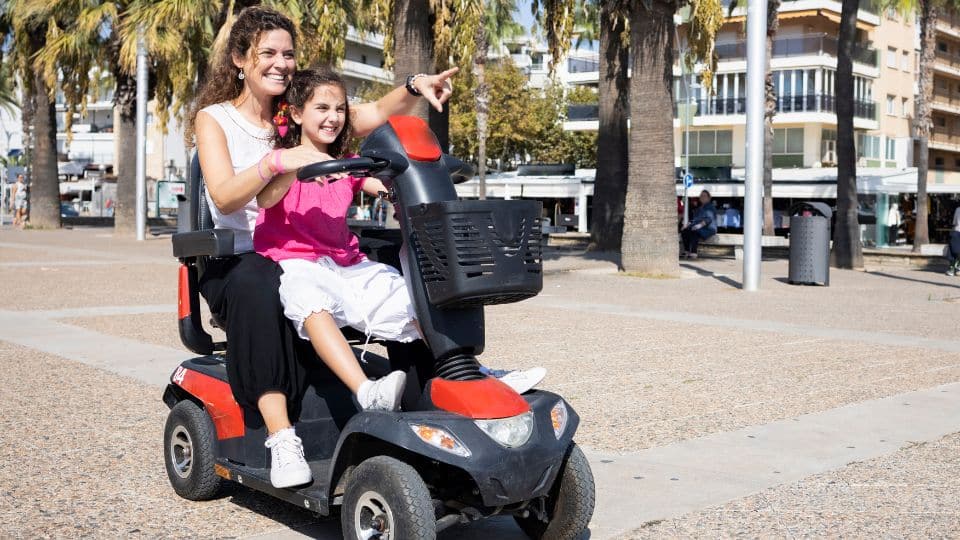 לפני שקונים קלנועית: 8 קריטריונים שחשוב לבדוק שקיימים